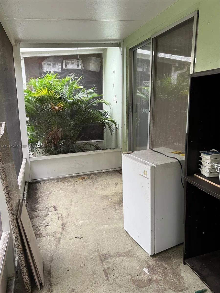 Screened in Patio