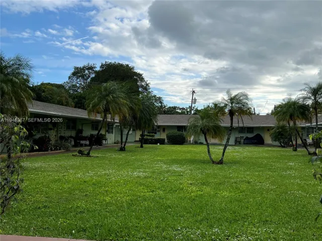 Well-kept grass courtyard in center of community