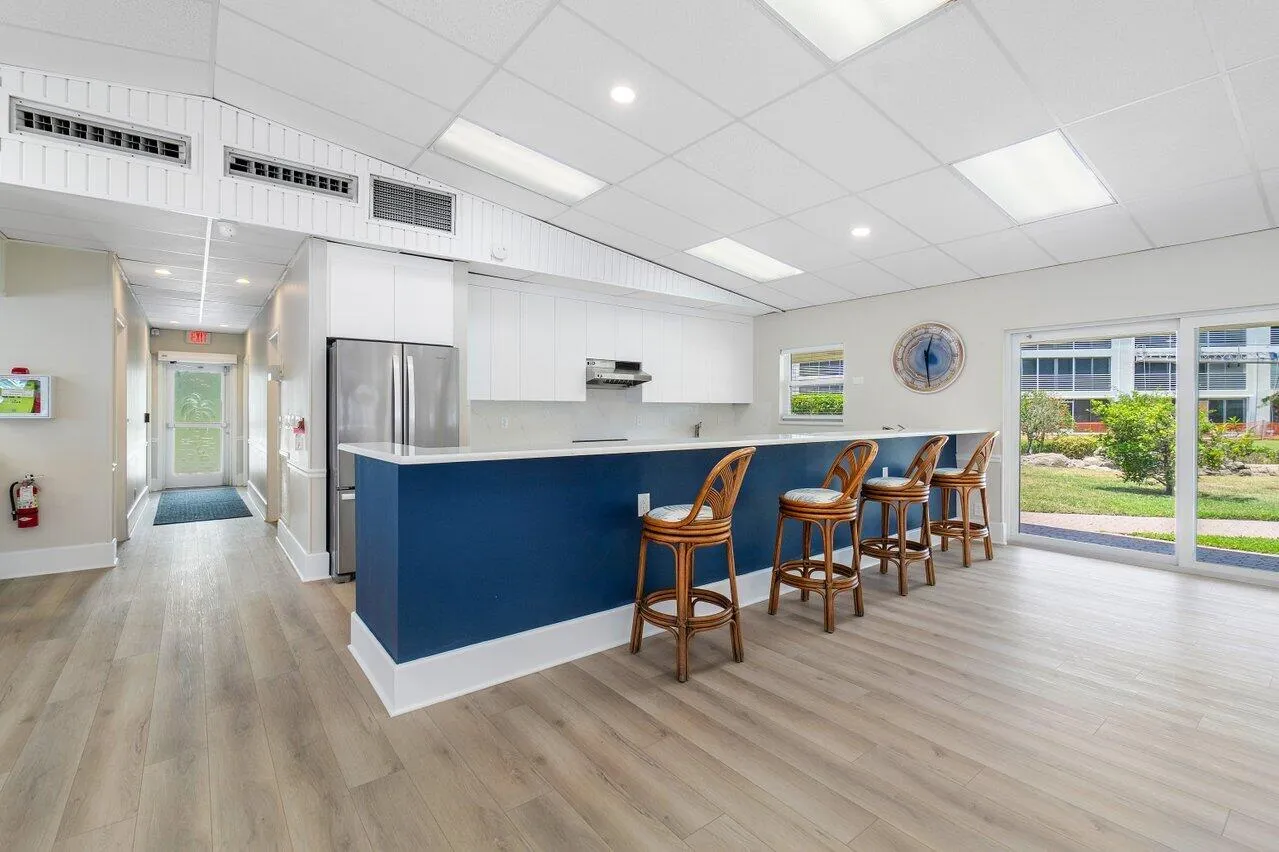 040-3301SpanishTrail-302-DelrayBeach-FL-