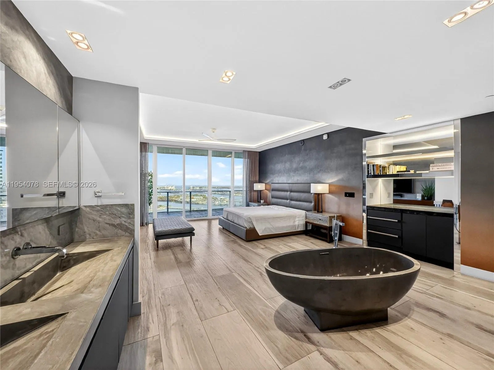 Property photo 37