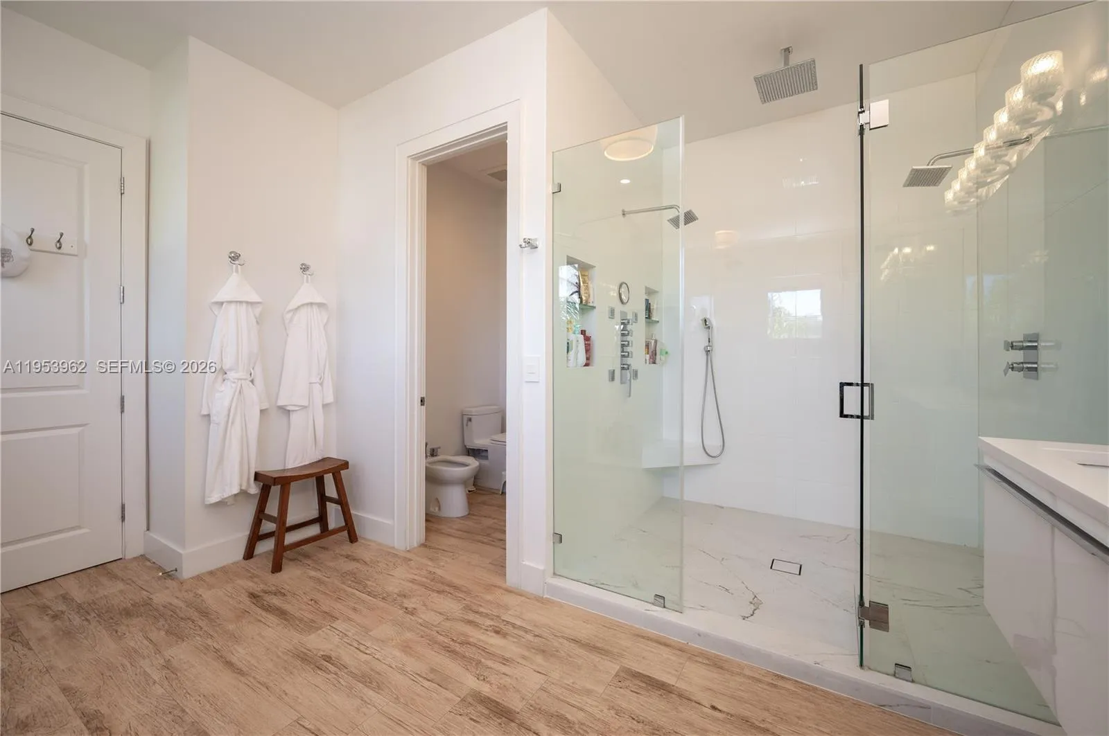 Property photo 44