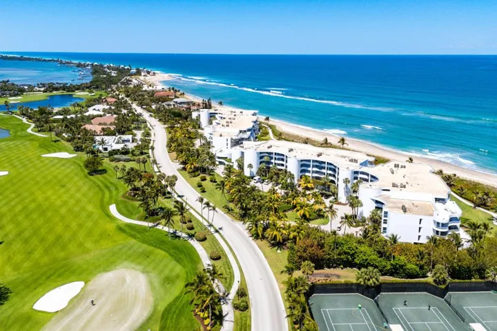 033-2001SoutheastSailfishPointBoulevard-