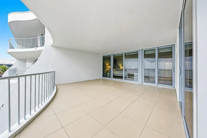 019-2001SoutheastSailfishPointBoulevard-
