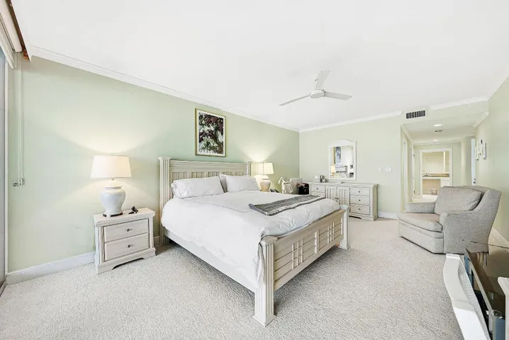 028-2001SoutheastSailfishPointBoulevard-