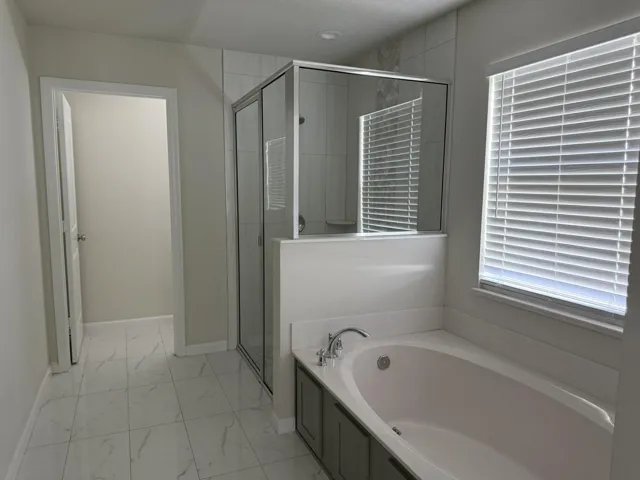 Large master bath. Soaking tub, separate shower, water closet