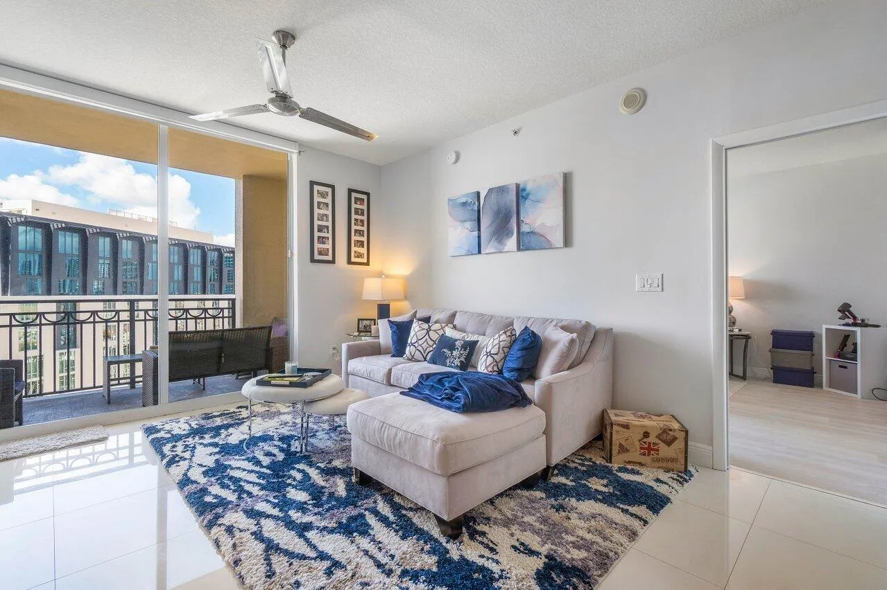 012-550OkeechobeeBoulevard-WestPalmBeach