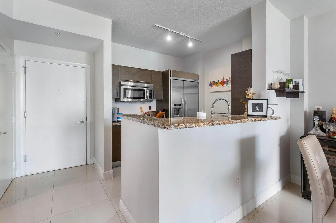 011-550OkeechobeeBoulevard-WestPalmBeach