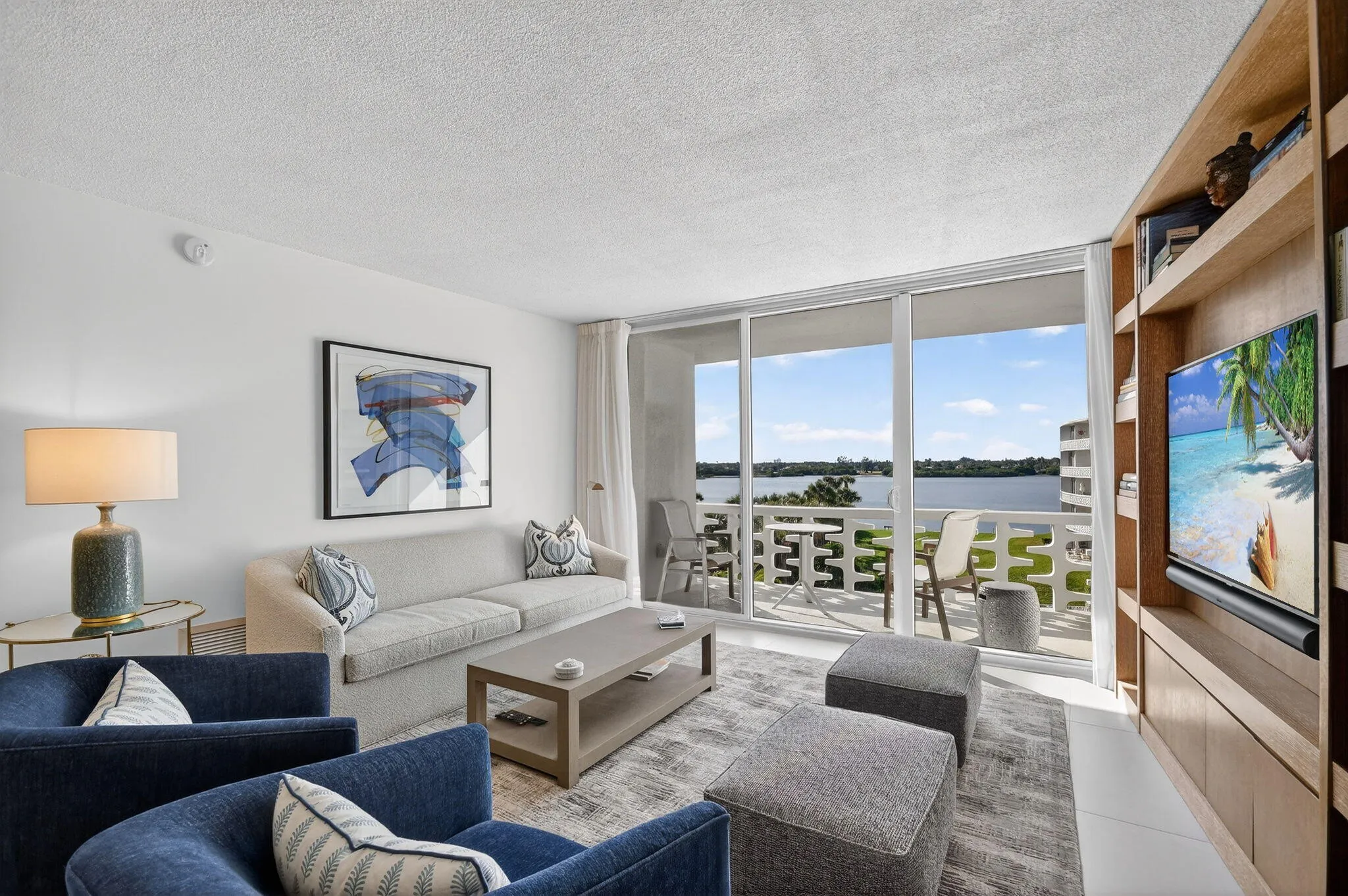 THE REGENCY 417