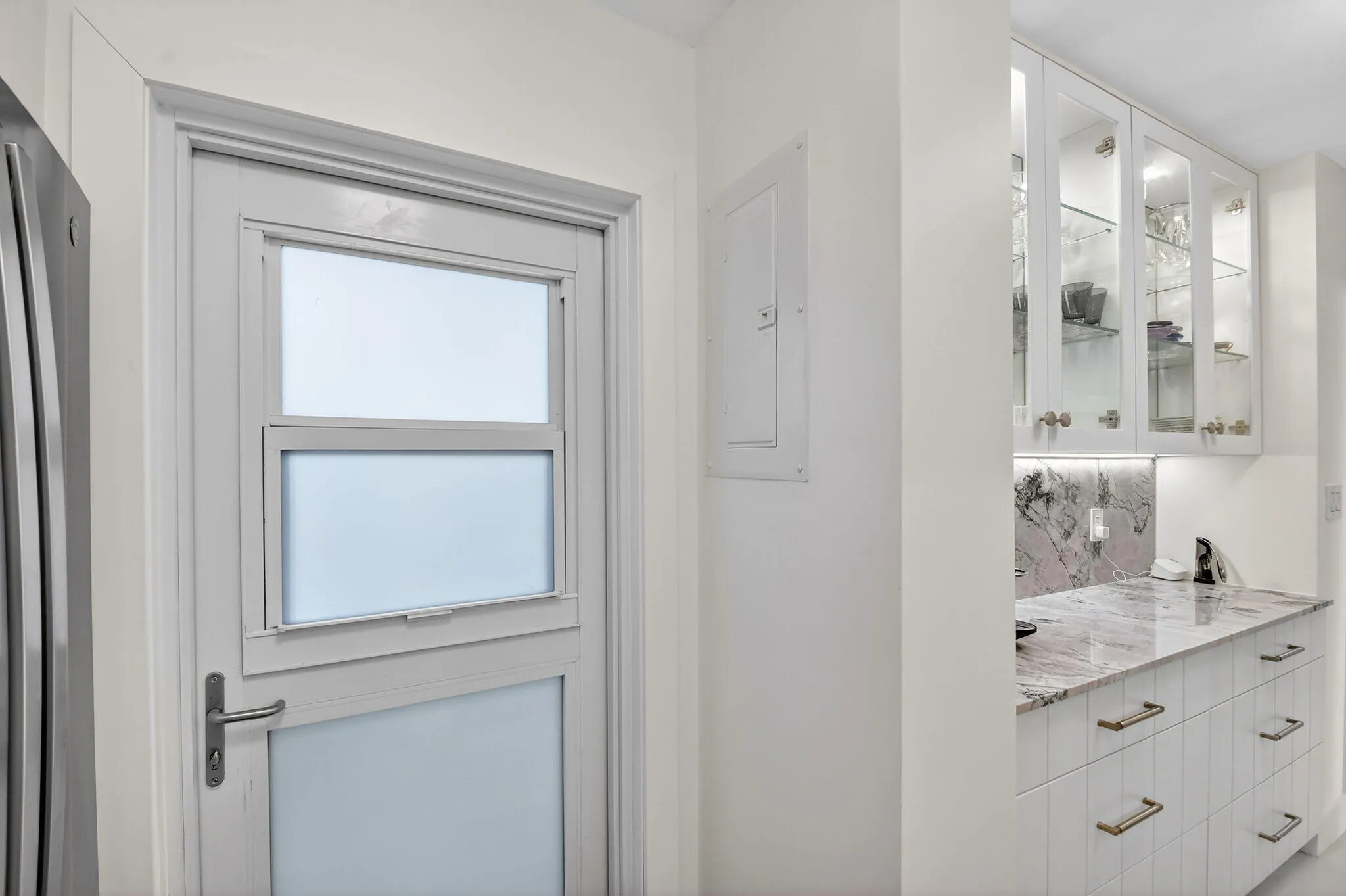 THE REGENCY 417