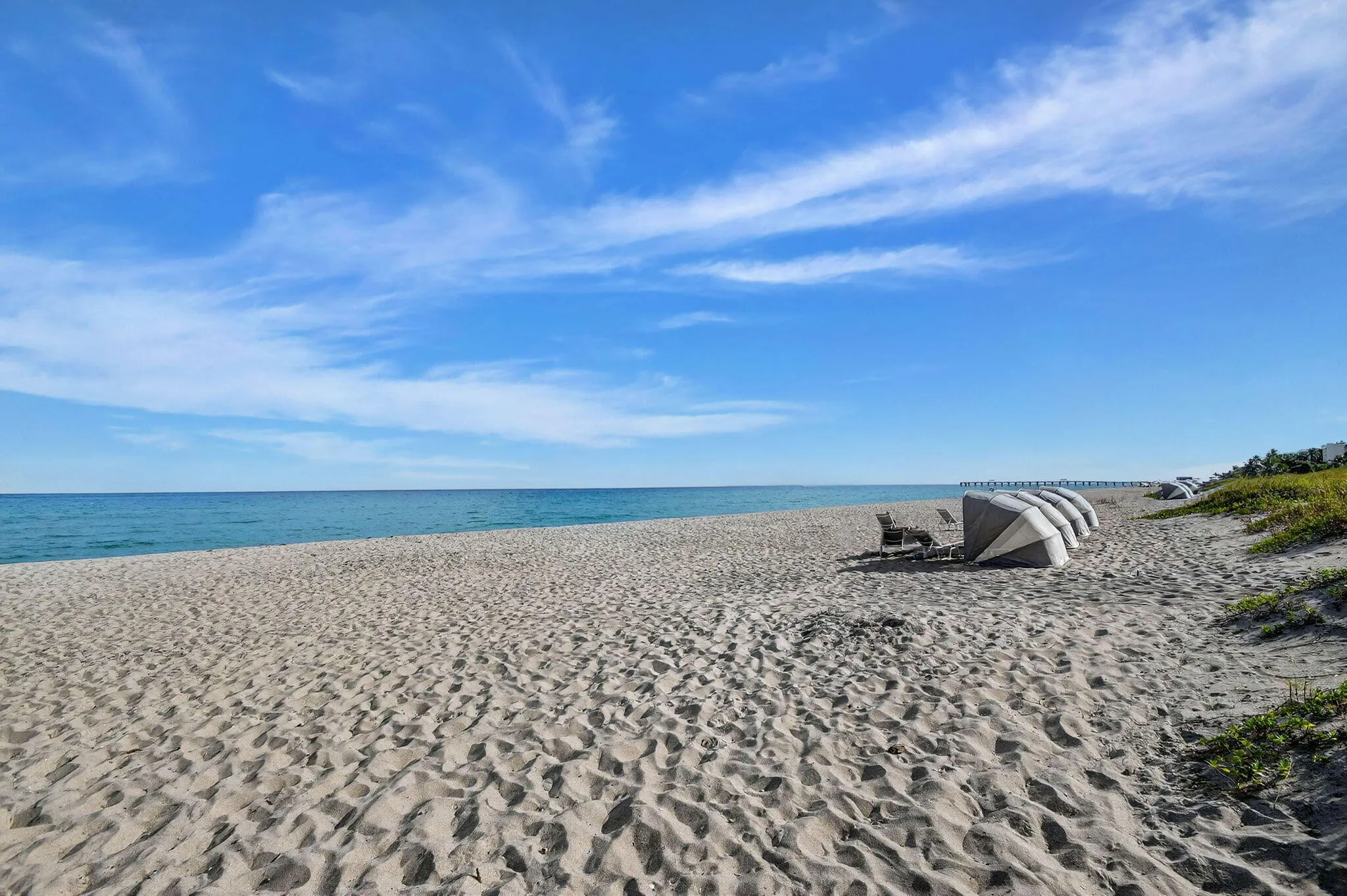 PRIVATE BEACH ACCESS