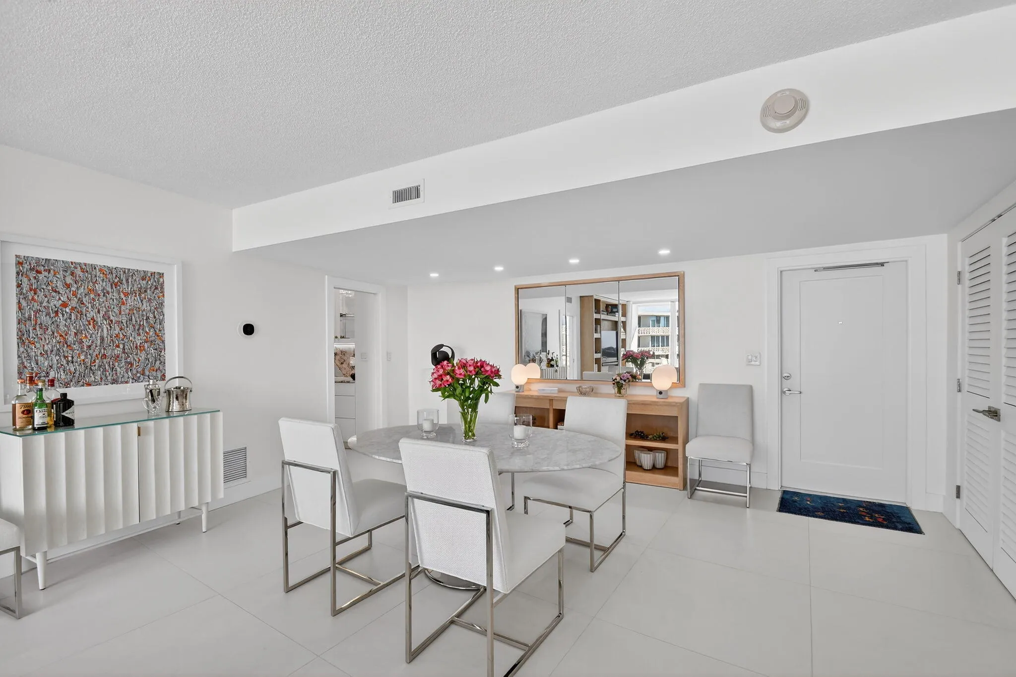 THE REGENCY 417