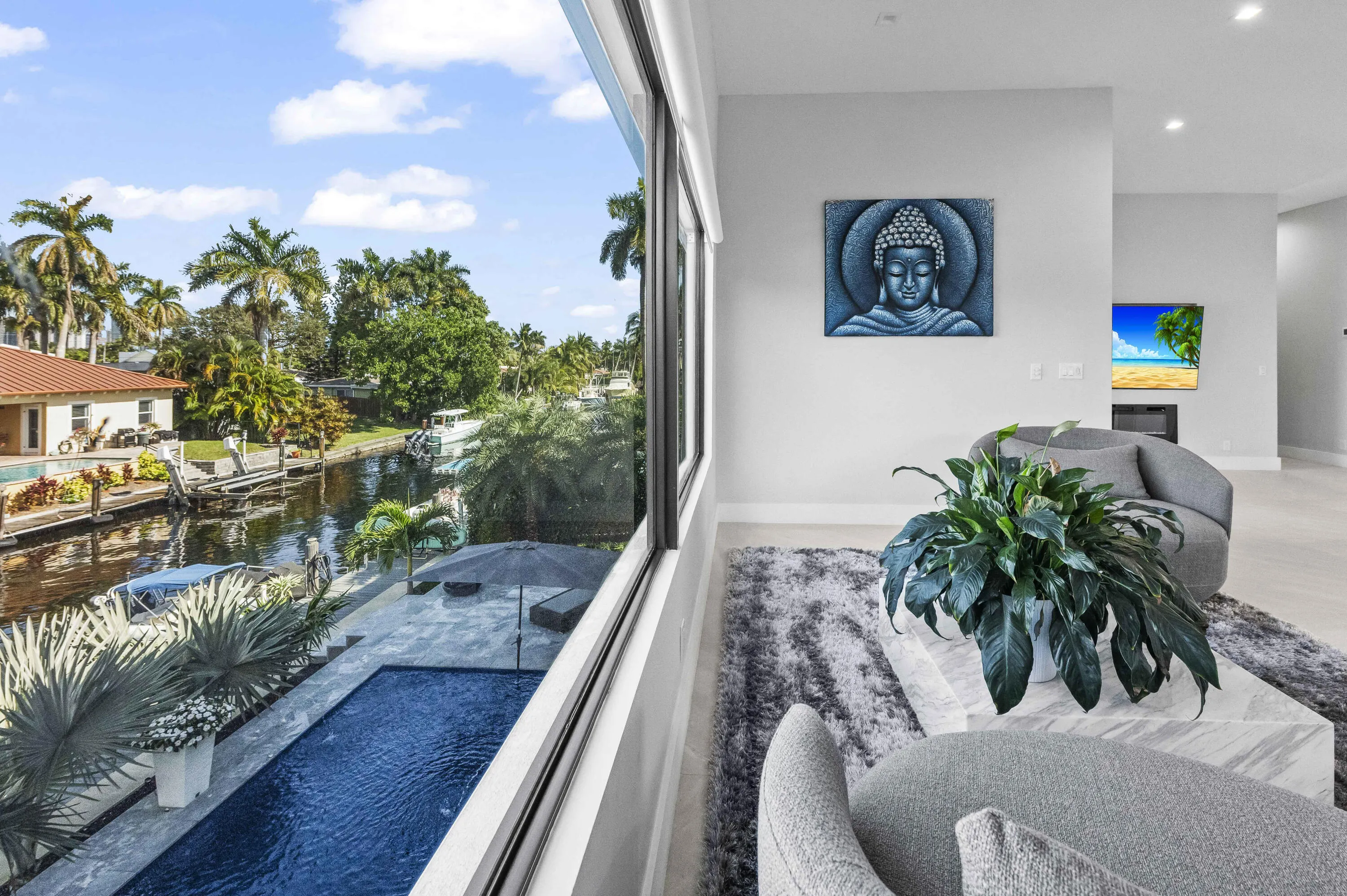 36 Bedroom 04