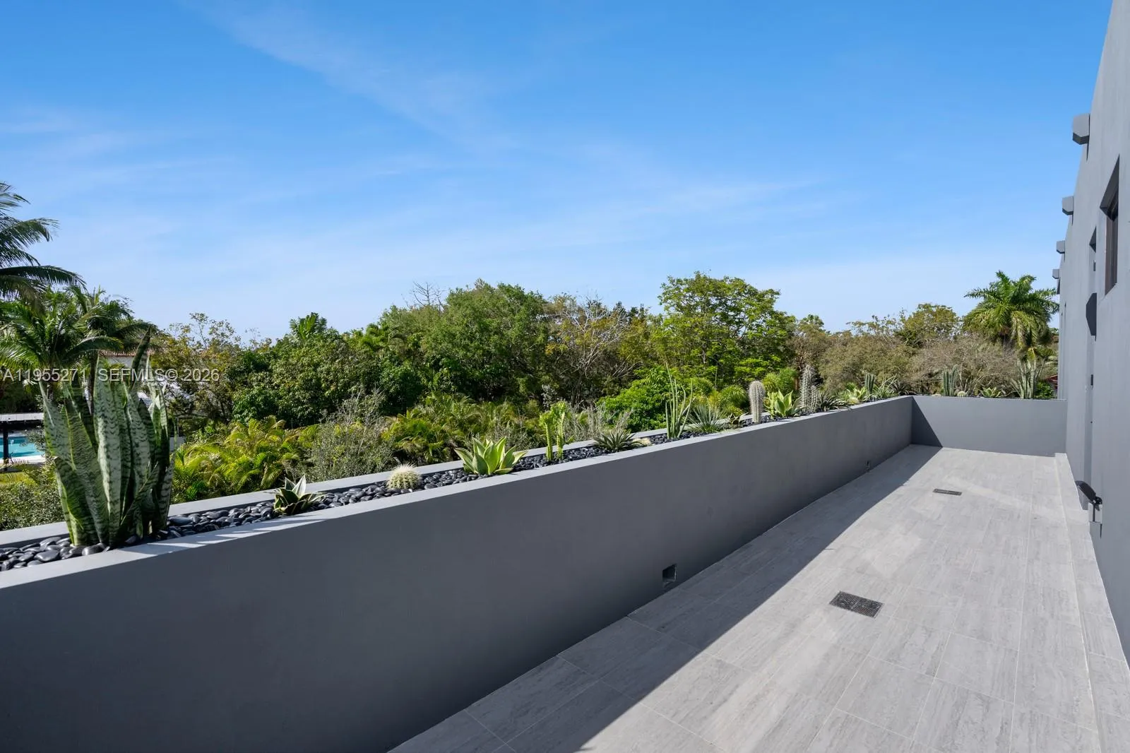 Property photo 68