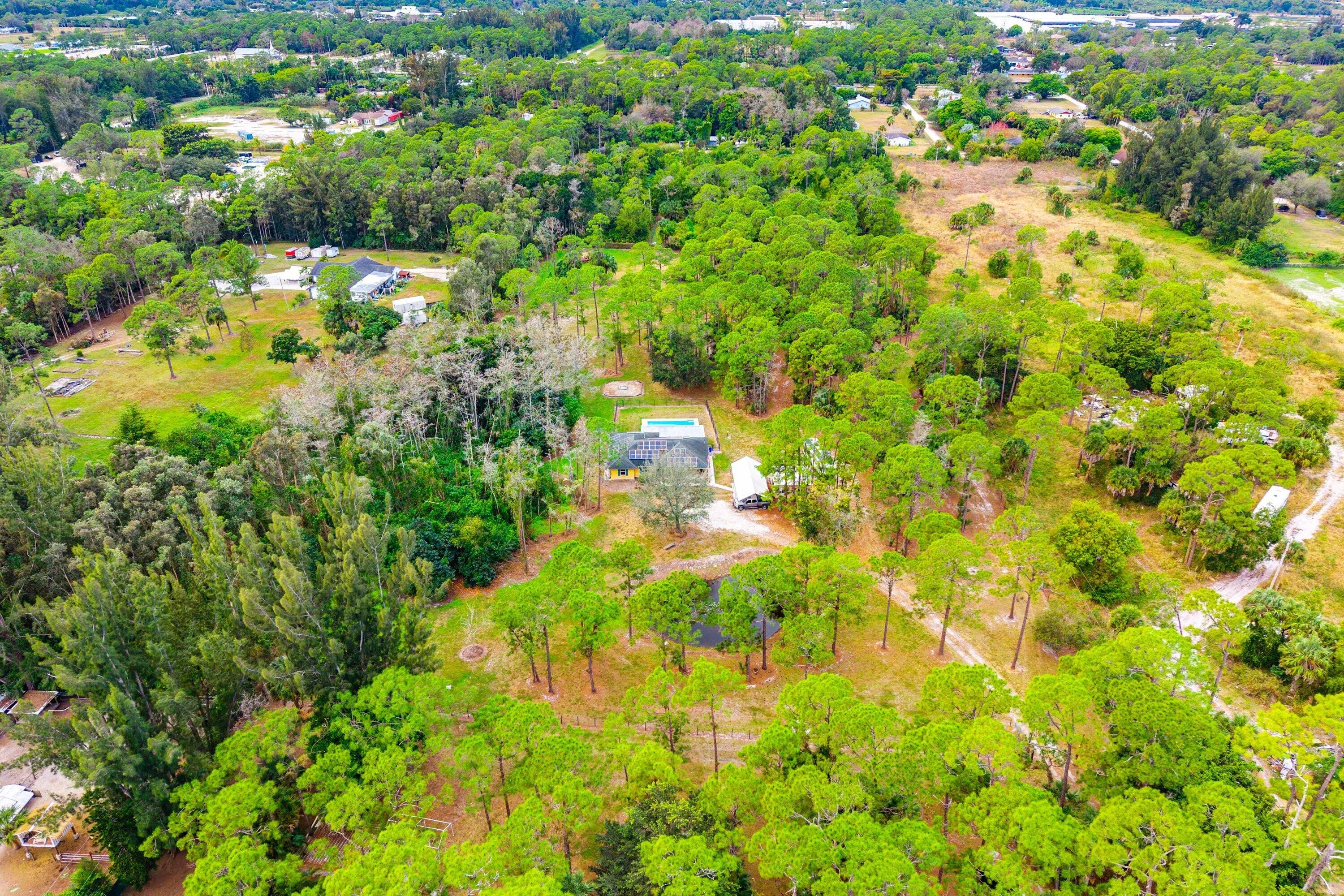043-2195FRoad-LoxahatcheeGroves-FL-33470