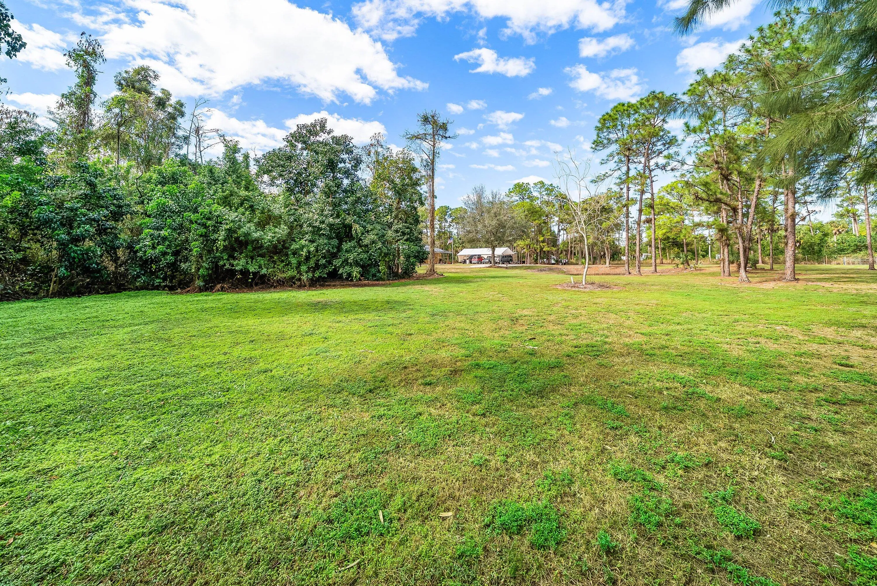041-2195FRoad-LoxahatcheeGroves-FL-33470