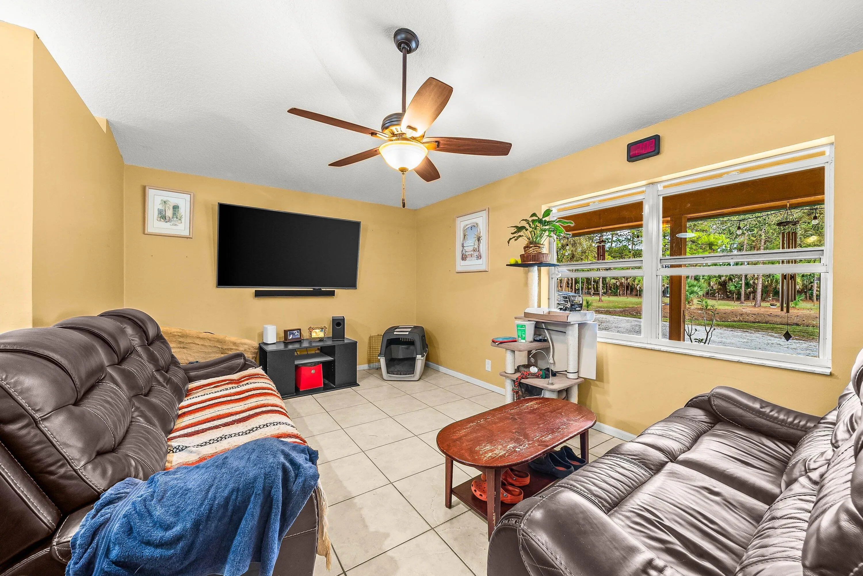 012-2195FRoad-LoxahatcheeGroves-FL-33470
