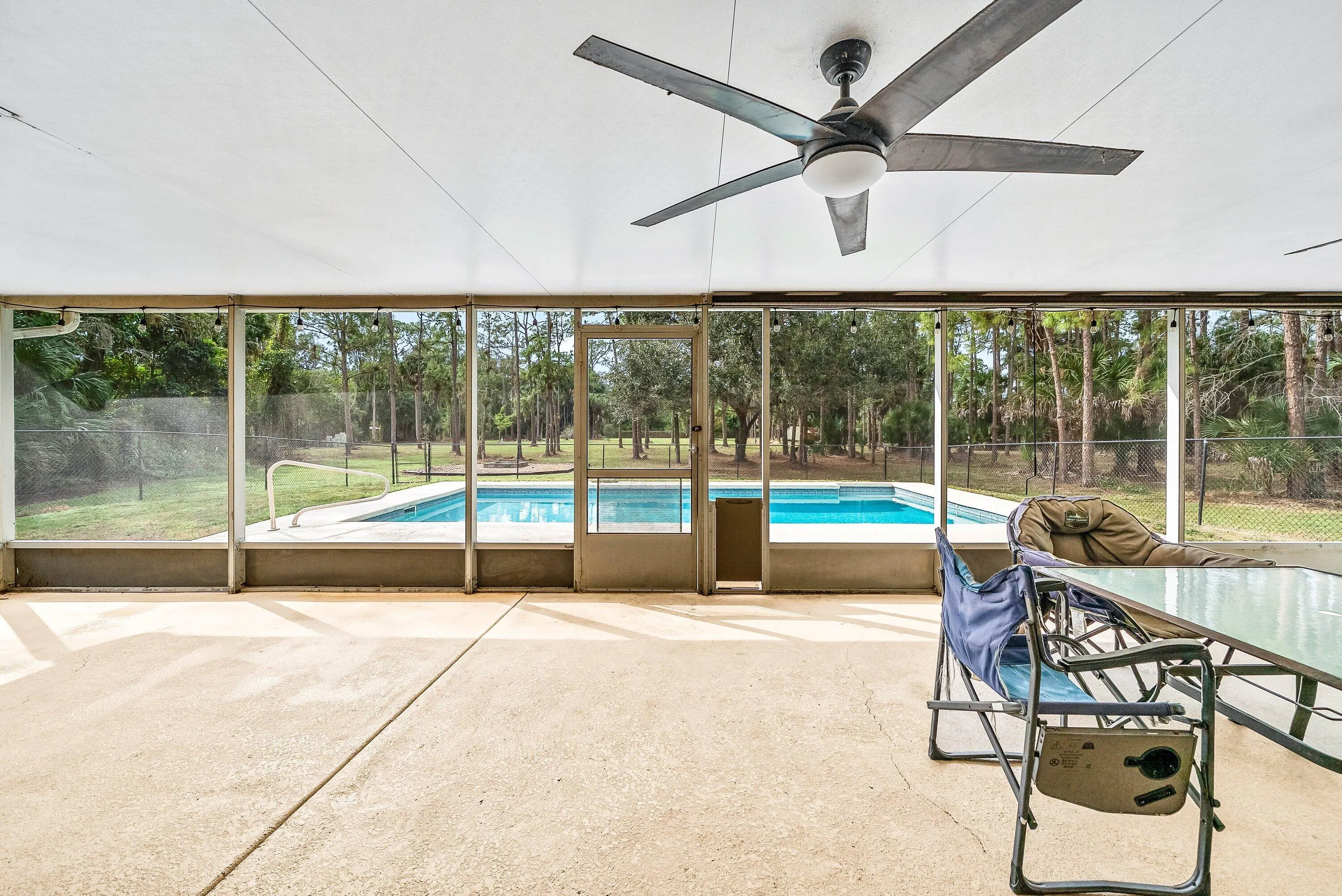 021-2195FRoad-LoxahatcheeGroves-FL-33470