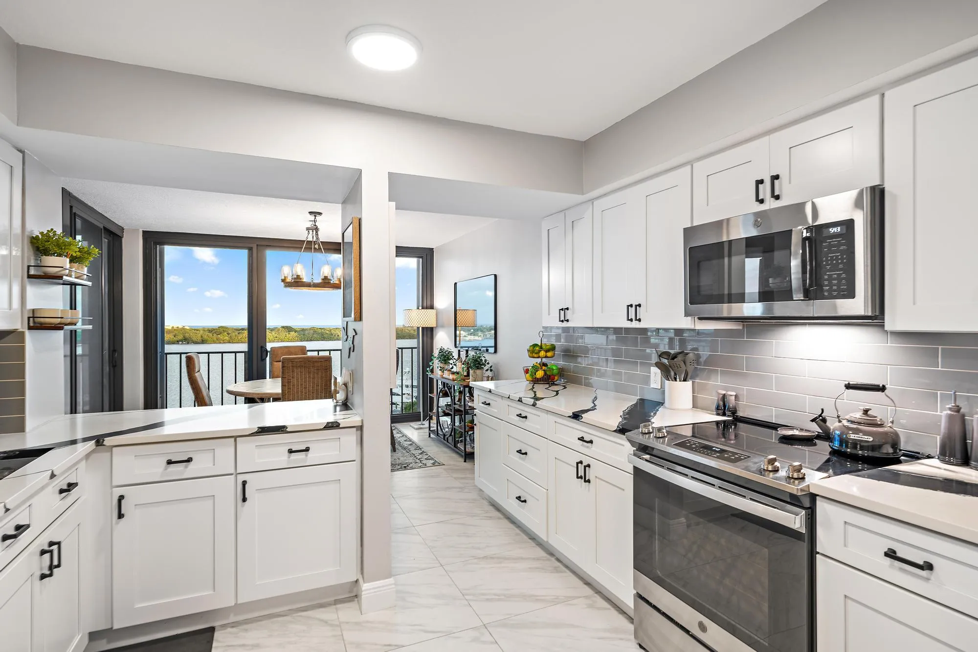 124 Lakeshore Dr unit 929-14