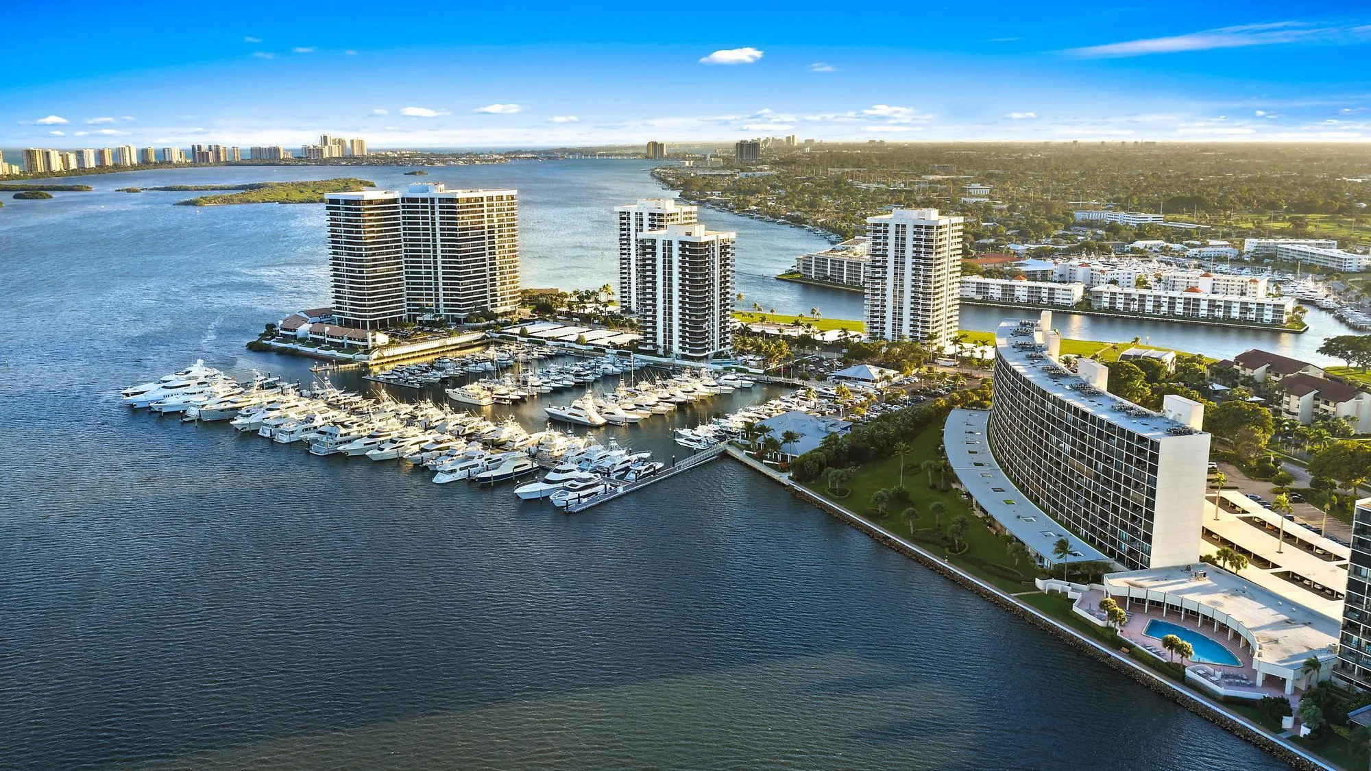 124 Lakeshore Dr unit 929-38