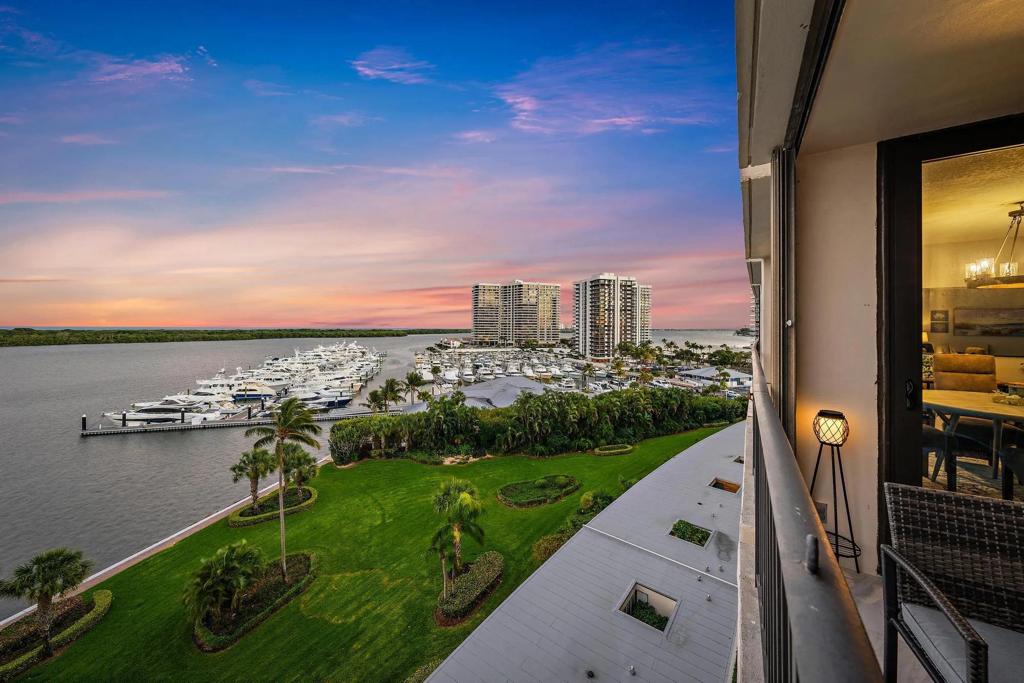 124 Lakeshore Dr unit 929-30