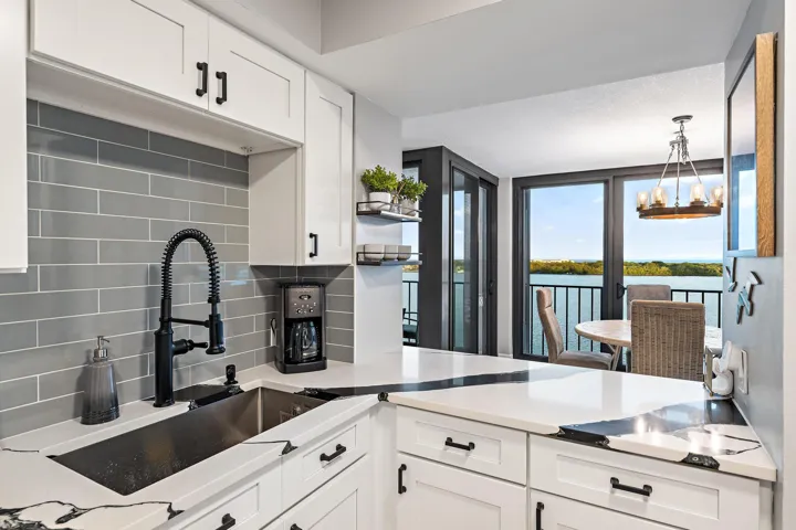 124 Lakeshore Dr unit 929-15
