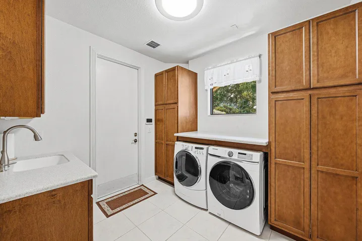 044-17595BocairePlace-
