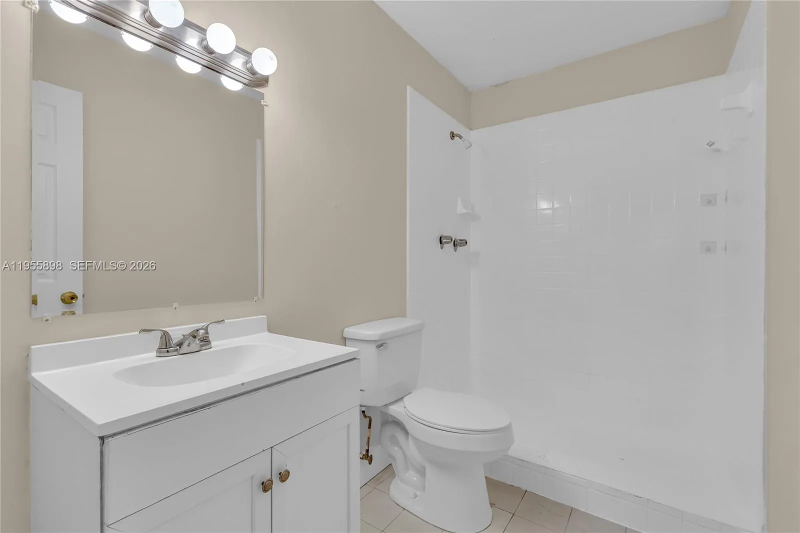 Property photo 92