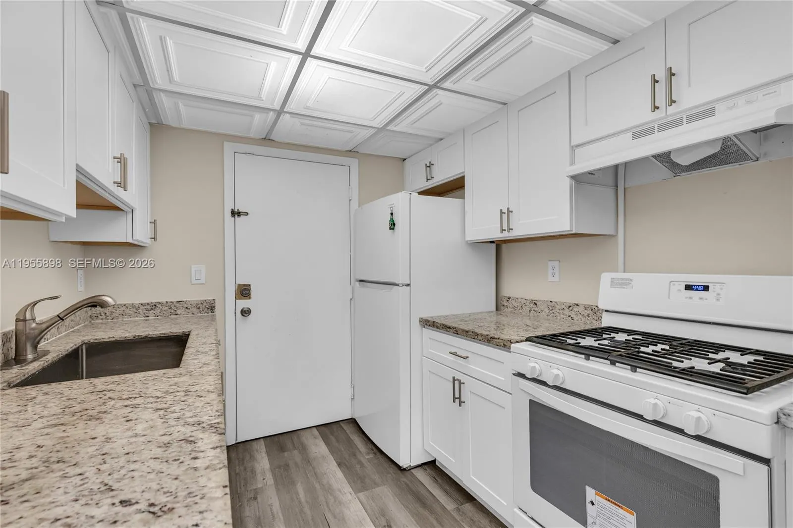 Property photo 38