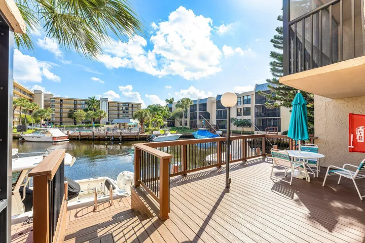 030-10RoyalPalmWay-203-BocaRaton-FL-3343