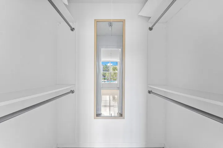 020-10RoyalPalmWay-203-BocaRaton-FL-3343