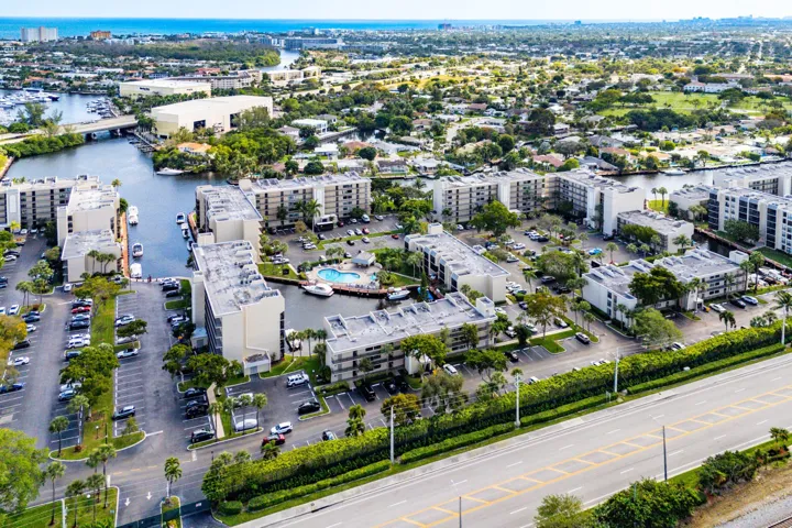 039-10RoyalPalmWay-203-BocaRaton-FL-3343