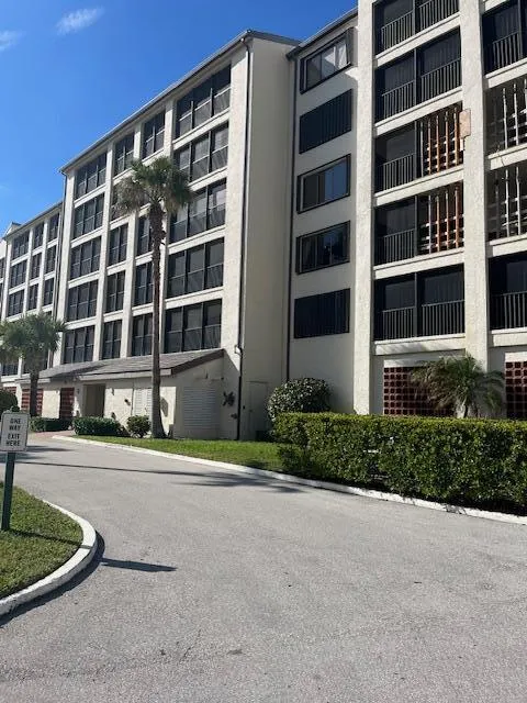 Building 500