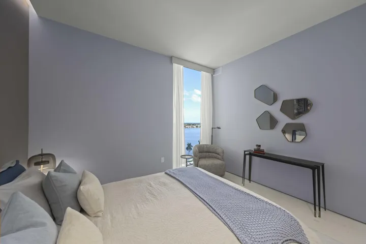 27 - Guest Bedroom