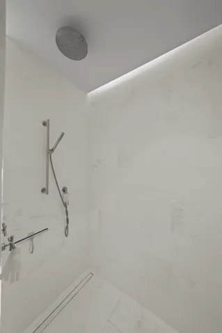 24 - Primary Bathroom