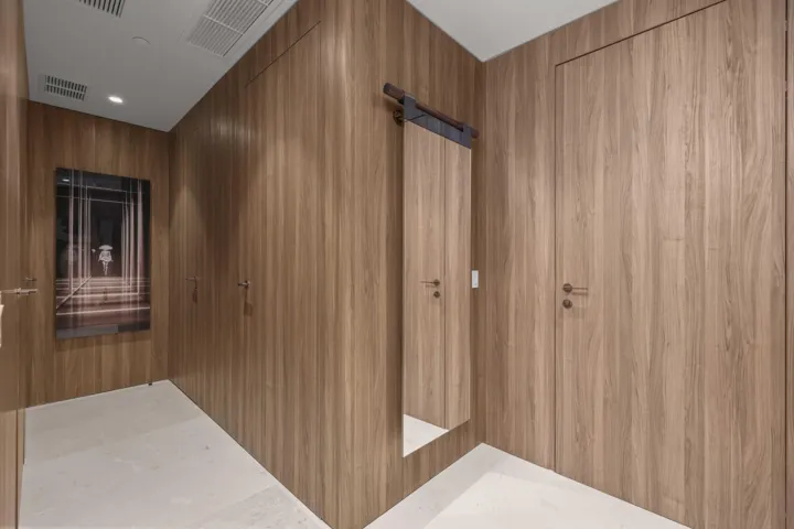 14 - Foyer
