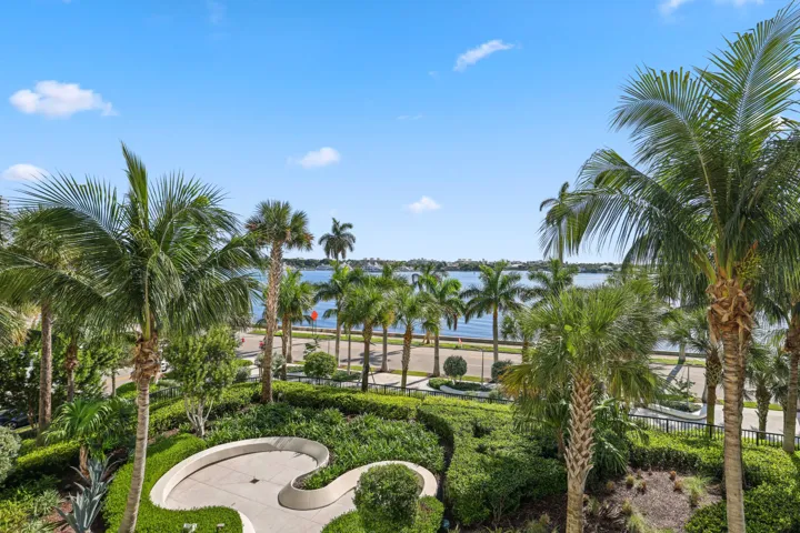 40 - Outdoor Space
