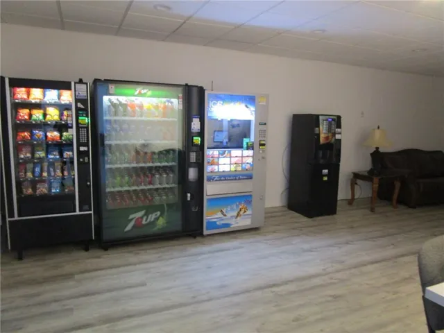 Snacks machines