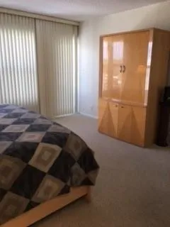King size bed