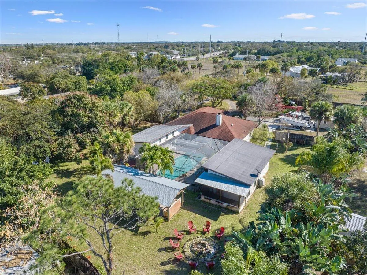 Property photo 35
