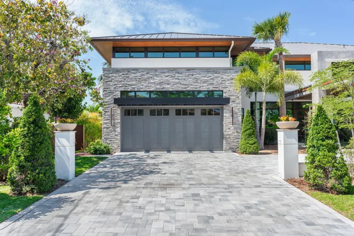 24-web-or-mls-2839 NE 26th Pl Fort Laude