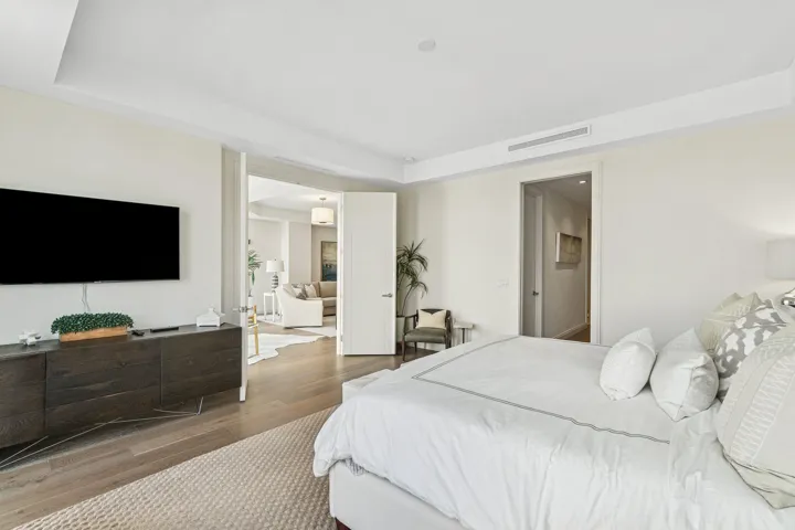 039-3200SouthOceanBoulevard-201-Highland