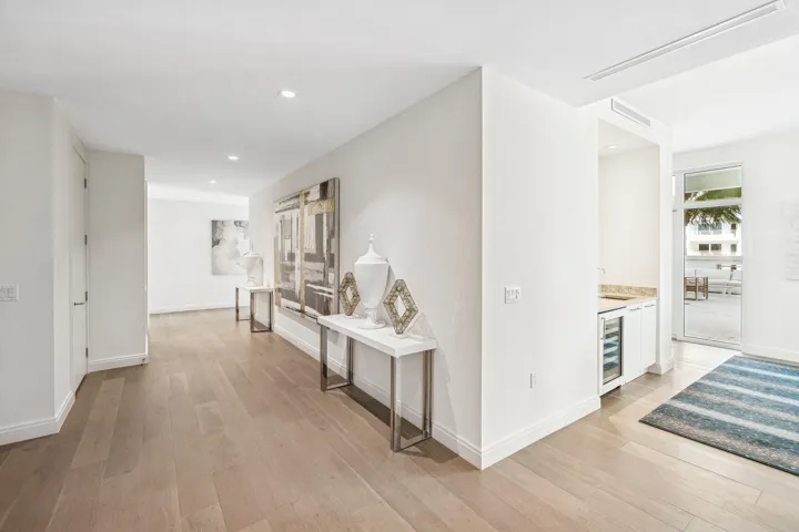 031-3200SouthOceanBoulevard-201-Highland