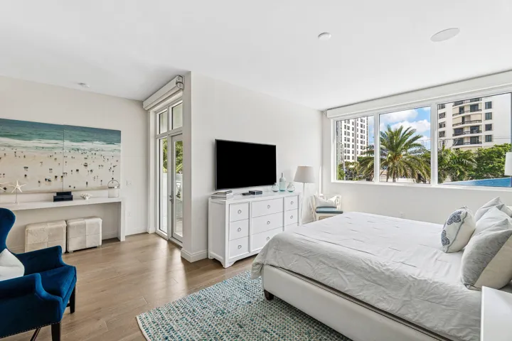 027-3200SouthOceanBoulevard-201-Highland