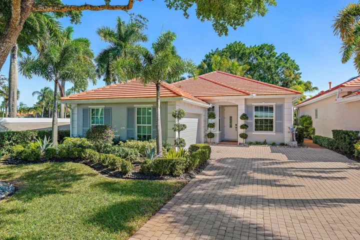 8384 Heritage Club Drive