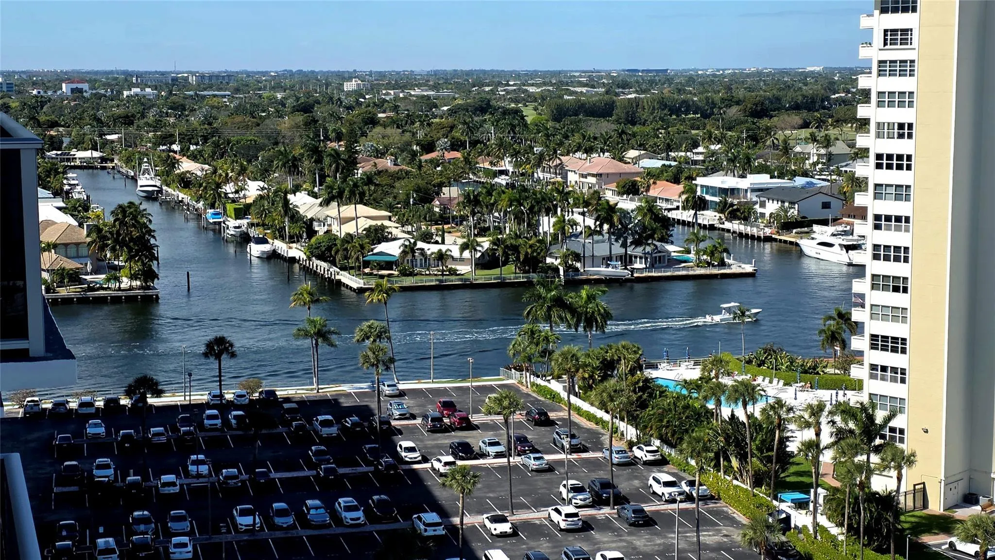 Canal view, NWest ... boat parade every day