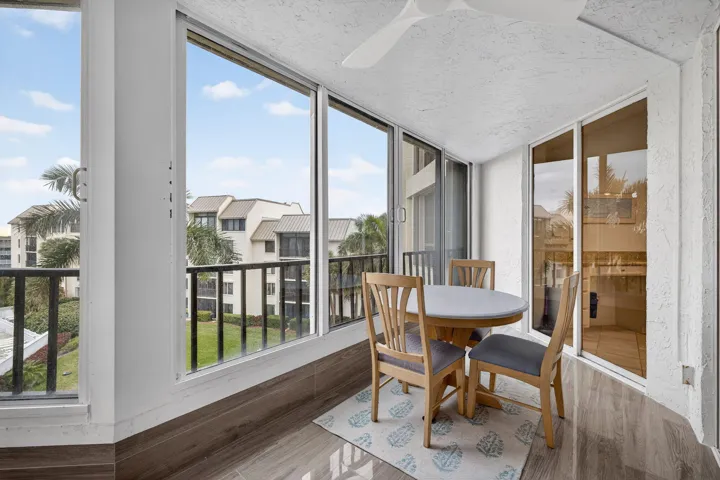 BALCONY OFF MASTER...
