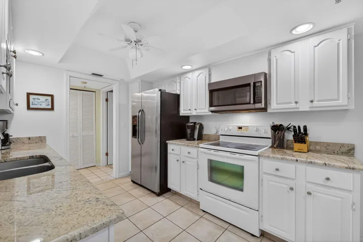 KITCHEN..