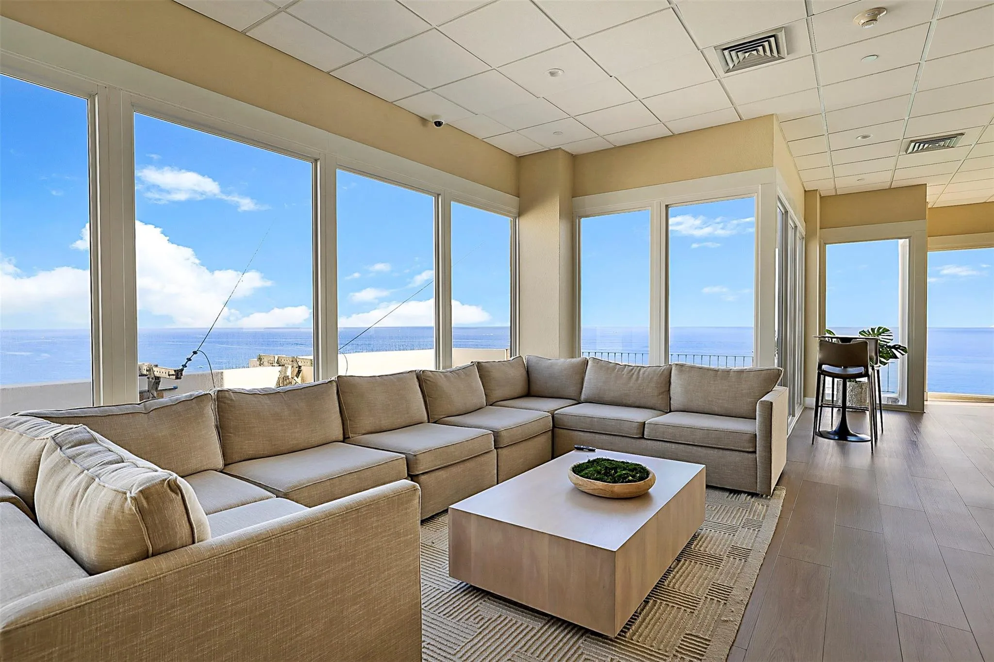 Party room on top floor