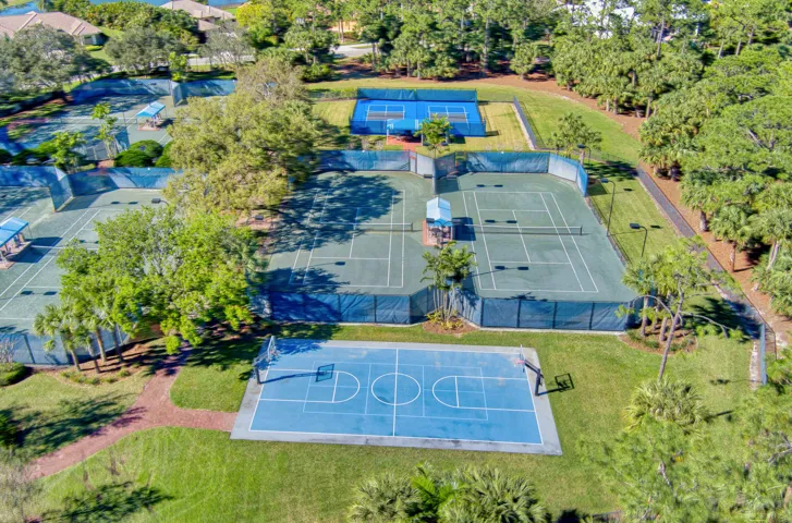 Breakers West Tennis/Pickleball Courts