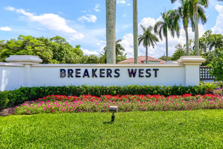 Breakers West Entrance sign daytime